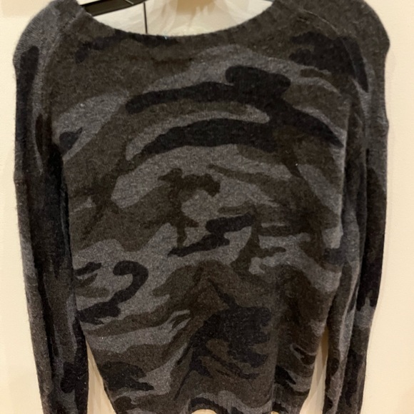 Rails XS Louis Charcoal Camo Sweater - Picture 3 of 7